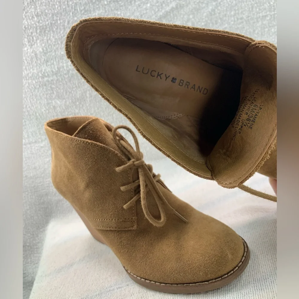 Lucky Brand Yamene Suede Wedge Ankle‎ Booties Heeled Lace-up Boot Khaki Size 6 M
